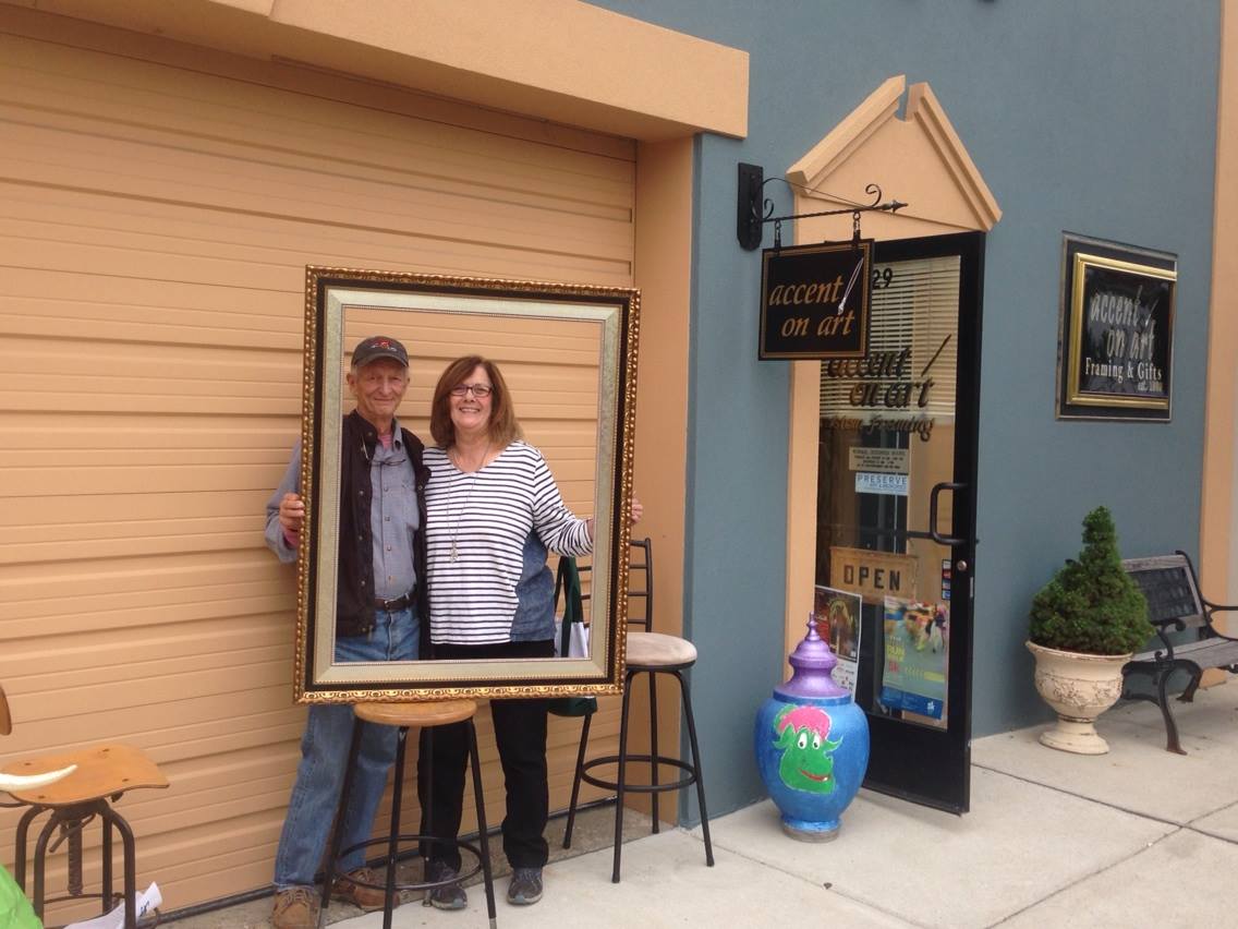 Welcome to Accent On Art Custom Framing